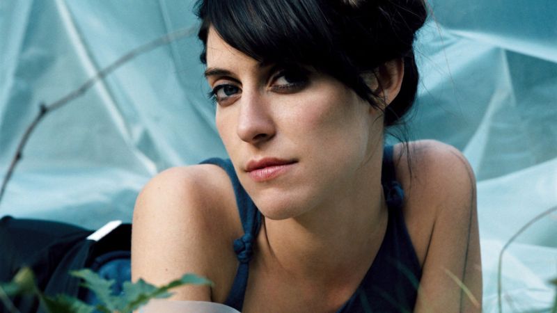 Archivo:Feist background.jpg