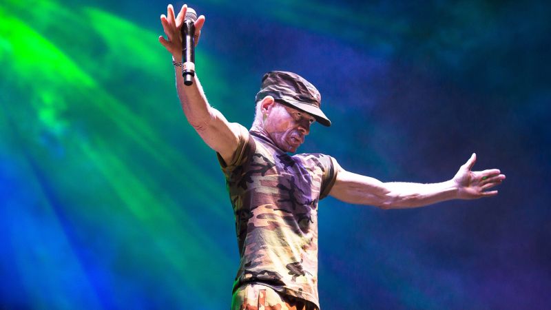 Archivo:Yellowman background.jpg