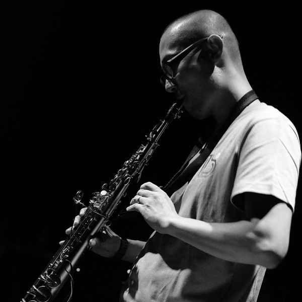 Archivo:Uyama Hiroto.jpg