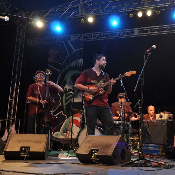 Archivo:The Quantic Soul Orchestra.jpg