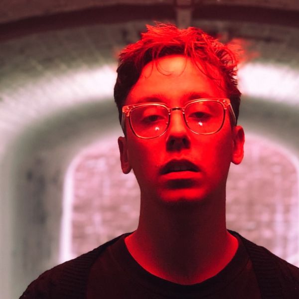 Archivo:Ian Munro And Serion.jpg