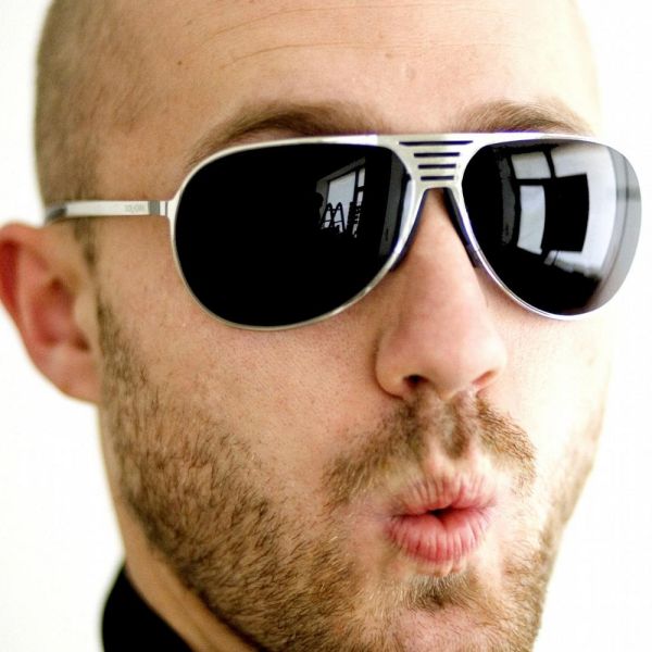 Archivo:Paul Kalkbrenner.jpg