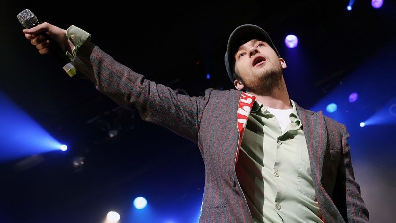Archivo:Justin Timberlake background.jpg