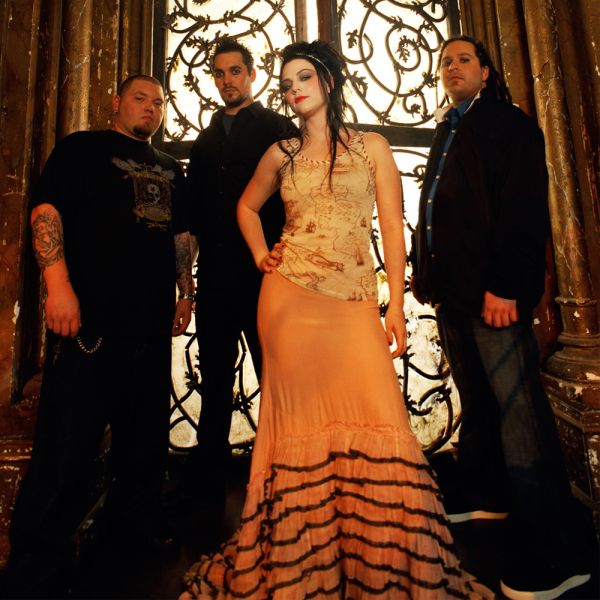 Archivo:Evanescence.jpg