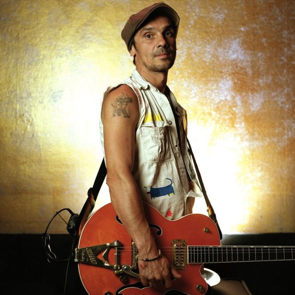 Archivo:Manu Chao.jpg