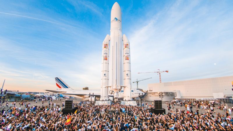 Archivo:KASST background.jpg