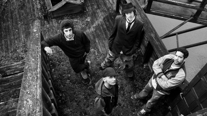 Archivo:Scarecrow background.jpg