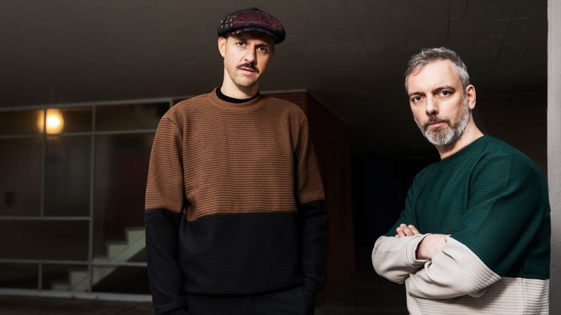 Archivo:Frankey And Sandrino background.jpg