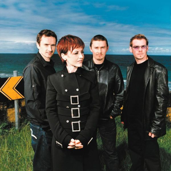 Archivo:The Cranberries.jpg