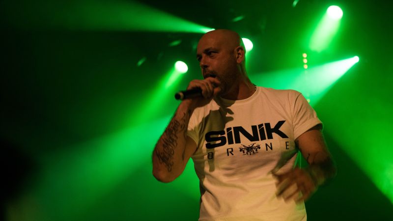 Archivo:Sinik background.jpg