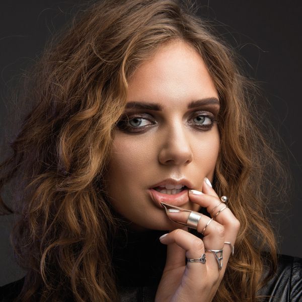 Archivo:Tove Lo.jpg
