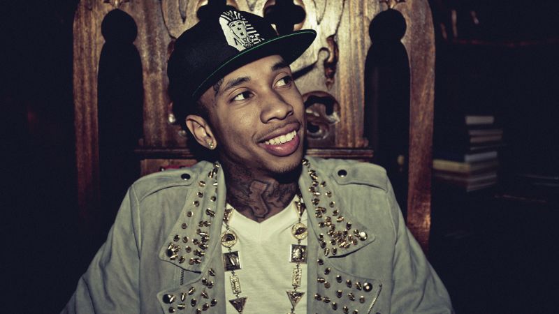 Archivo:Tyga background.jpg