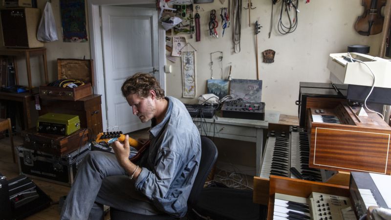 Archivo:Daniel Norgren background.jpg