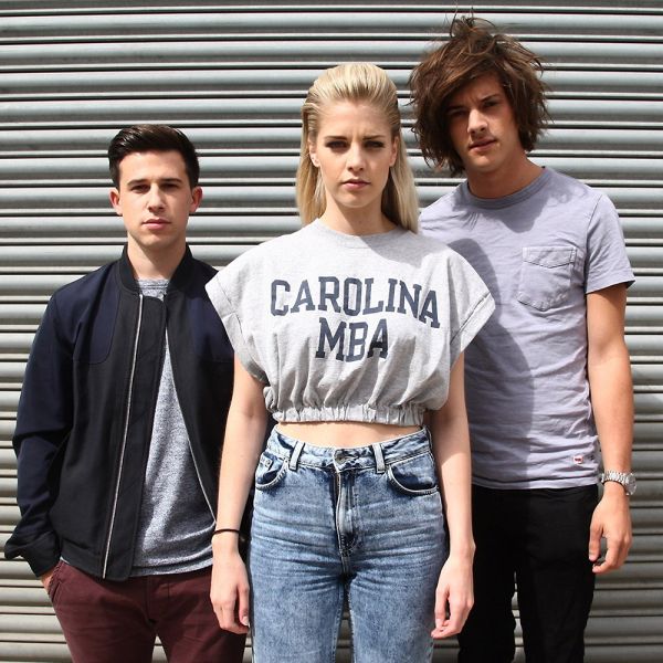 Archivo:London Grammar.jpg