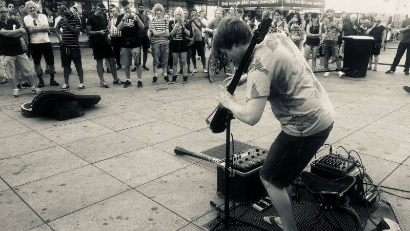 Archivo:Reinhardt Buhr background.jpg